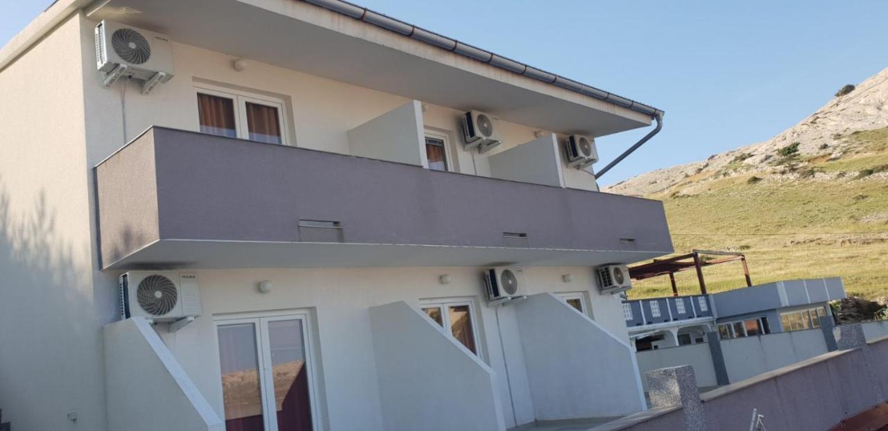 Kuca Pecine Bed & Breakfast Metajna Exterior foto
